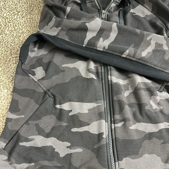 Athleta Triumph Full Zip Hooded Sweatshirt - Picture 7 of 8